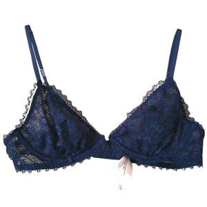 Victorias Secret Womens Lace Navy Blue Underwire Bralette Top Size Medium (AA-C)